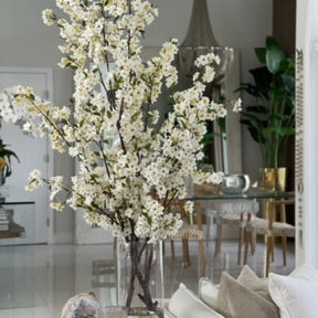 Flores de cerejeira em cilindro de vidro de 16″